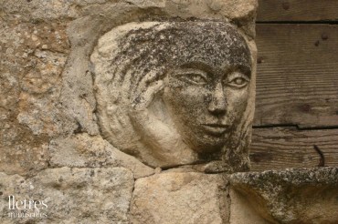 Cara de pedra - Provence